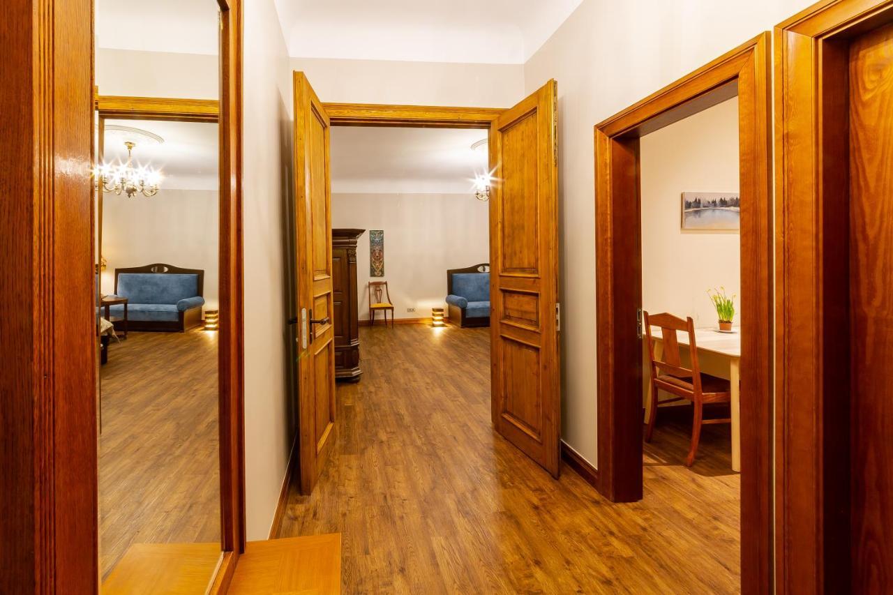 Apartamento Cozy Storie'S Ap, 47Sqm, Renovated 2020, Free Parking Riga Exterior foto